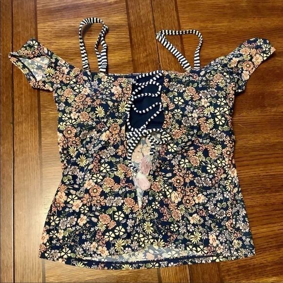 KENNETH COLE REACTION Floral Swim Top Size Small - Picture 6 of 9